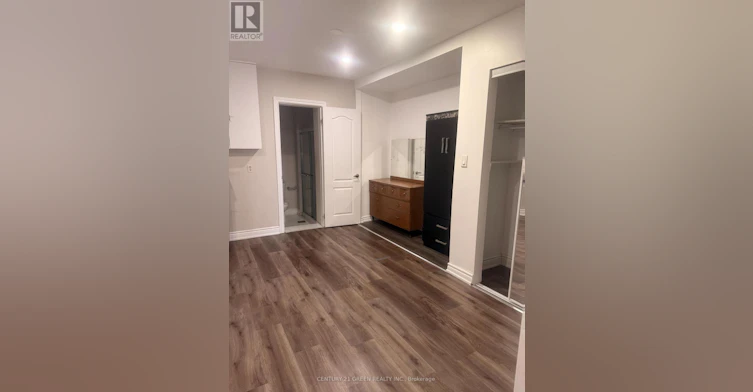 BSMT-566 Pharmacy Avenue, Toronto, ON, M1L 3G9 - 3