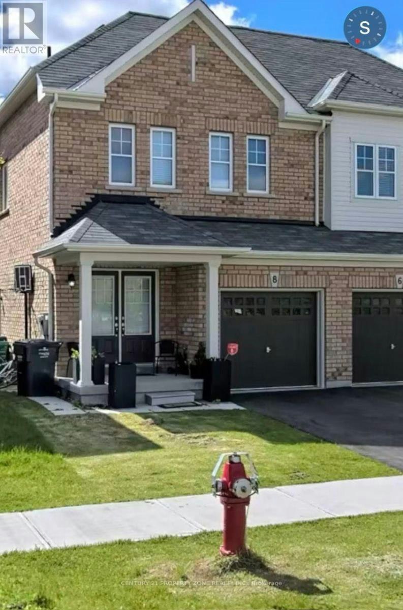 8 Lanark Circle, Brampton, ON, L6X 5L3