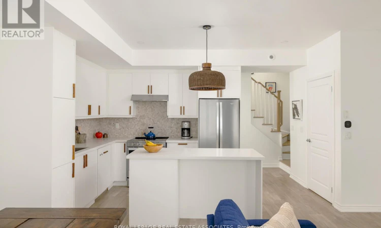 3-115 Long Branch Avenue