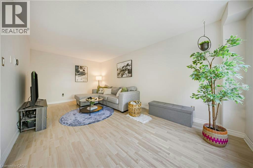 3-391 Pioneer Drive, Kitchener, ON, N2P 1L8 - 5