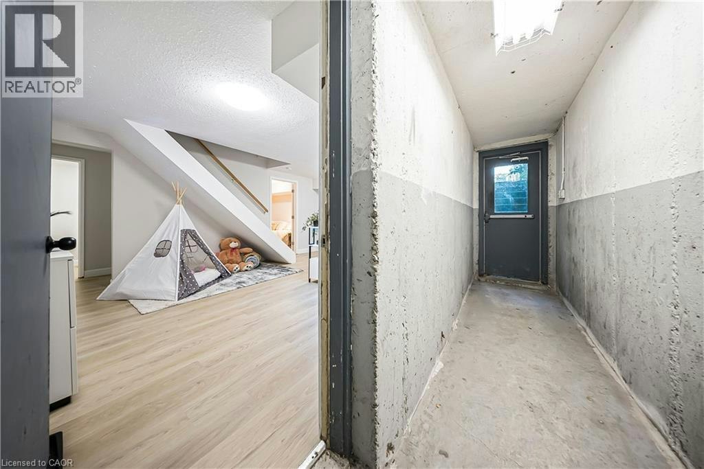 3-391 Pioneer Drive, Kitchener, ON, N2P 1L8 - 21