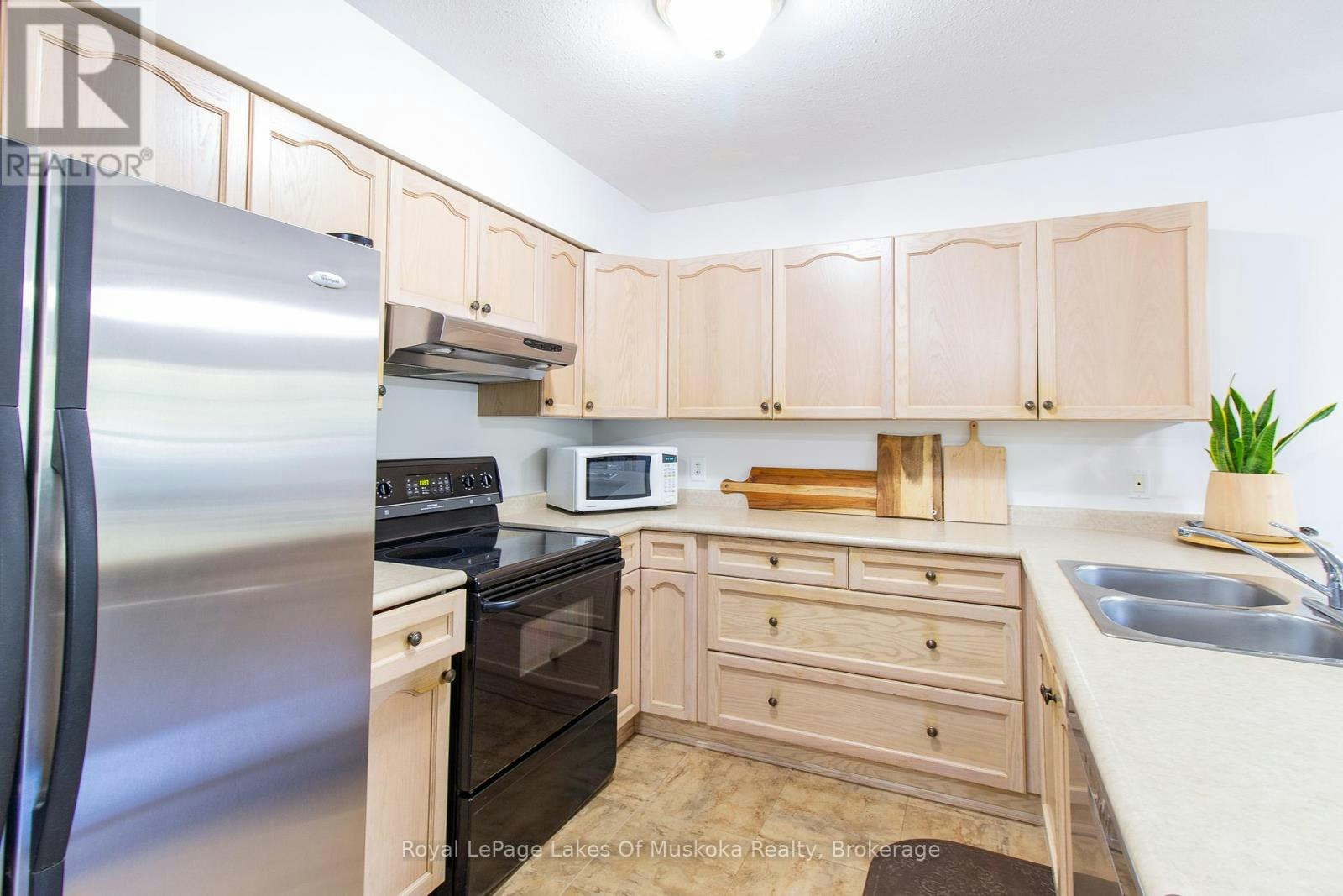 110-24 Ontario Street, Bracebridge, ON, P1L 2H5 - 9