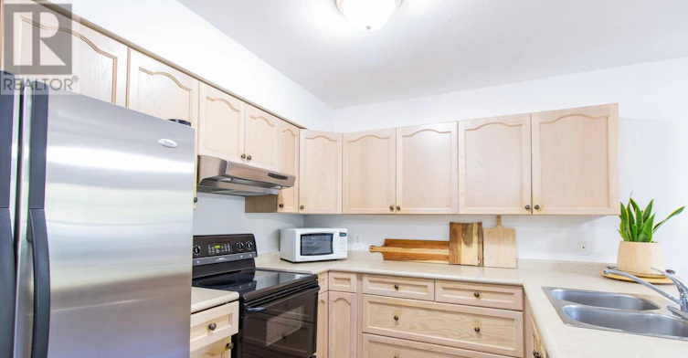 110-24 Ontario Street, Bracebridge, ON, P1L 2H5 - 9