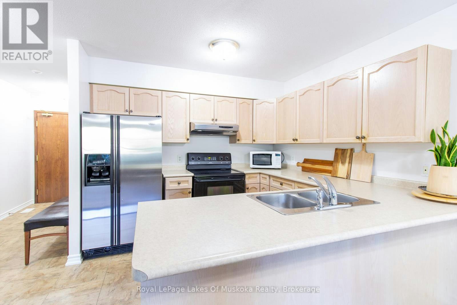 110-24 Ontario Street, Bracebridge, ON, P1L 2H5 - 8