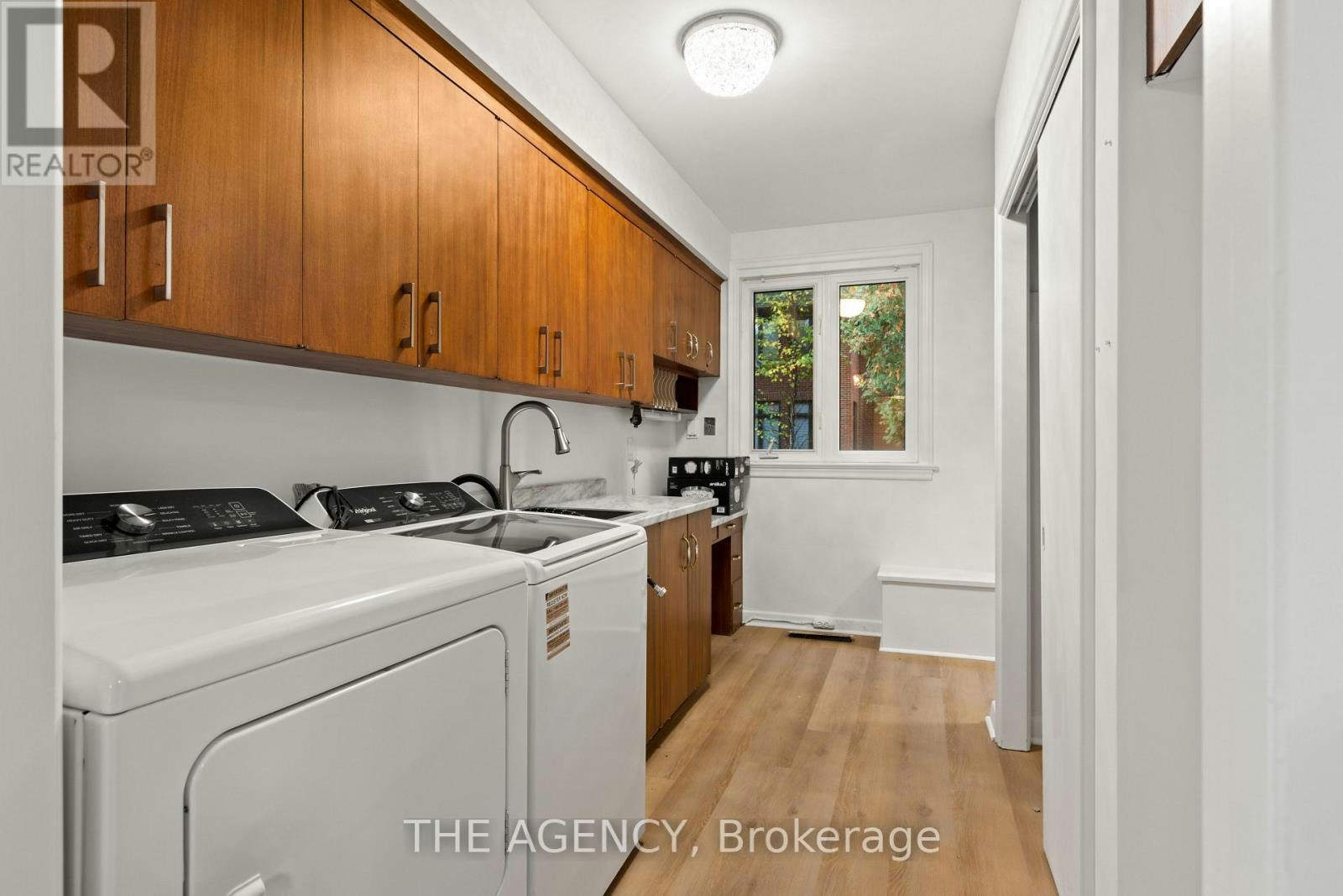 6 Gerald Street, Toronto, ON, M2L 2M5 - 9