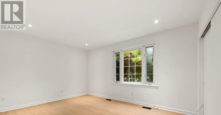 6 Gerald Street, Toronto, ON, M2L 2M5 - 21
