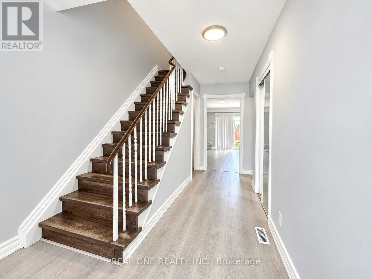 75-151 L'amoreaux Drive, Toronto, ON, M1W 2J9 - 3