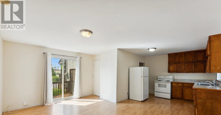 B-556 Edison Avenue, Peterborough, ON, K9J 4G5 - 10
