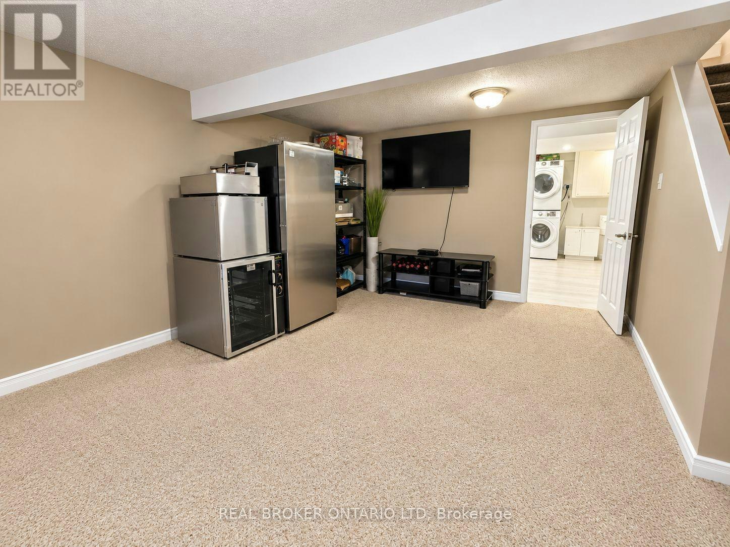 875 Southdale Road E, London, ON, N6E 1V7 - 7