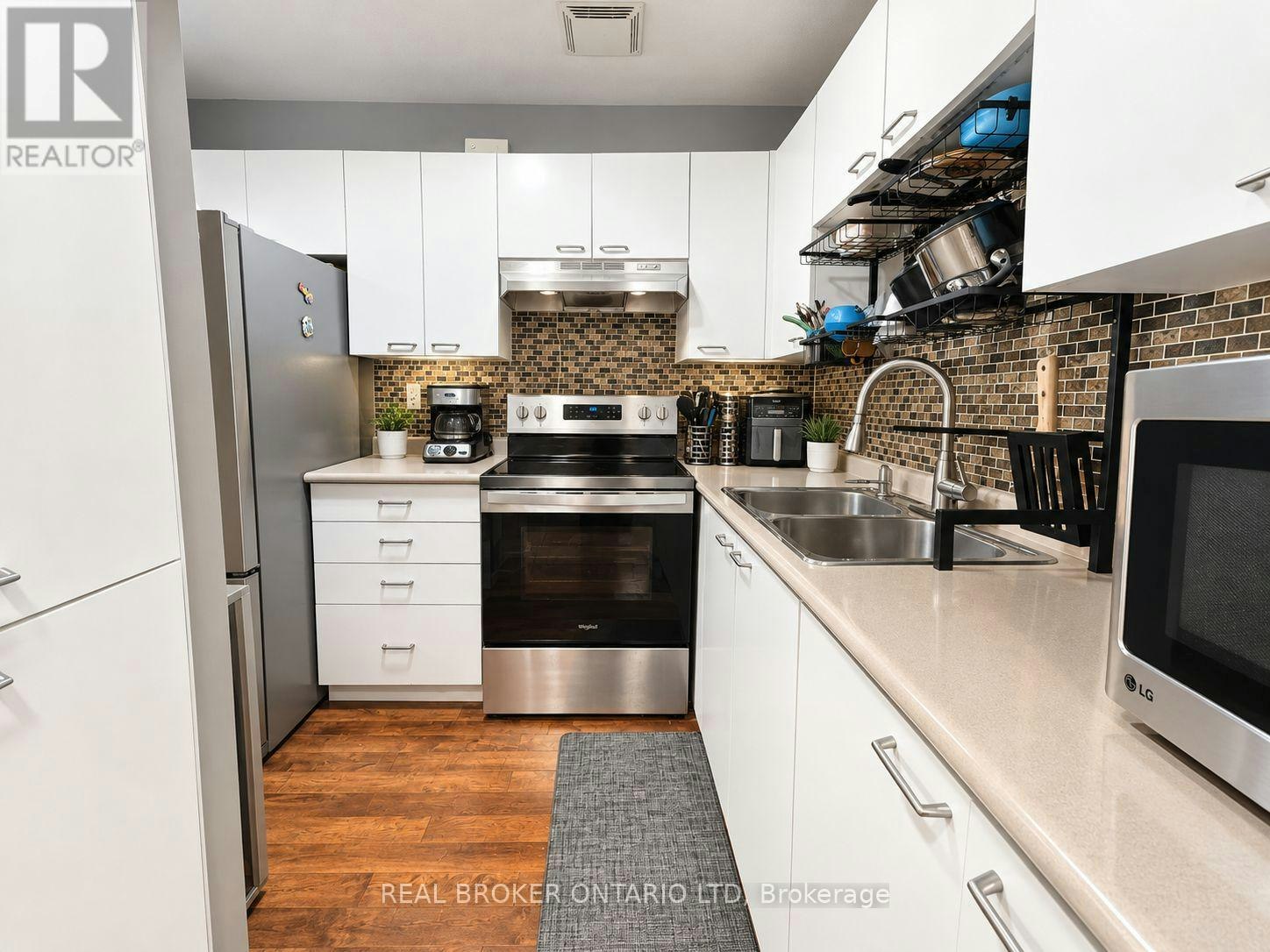 875 Southdale Road E, London, ON, N6E 1V7 - 5