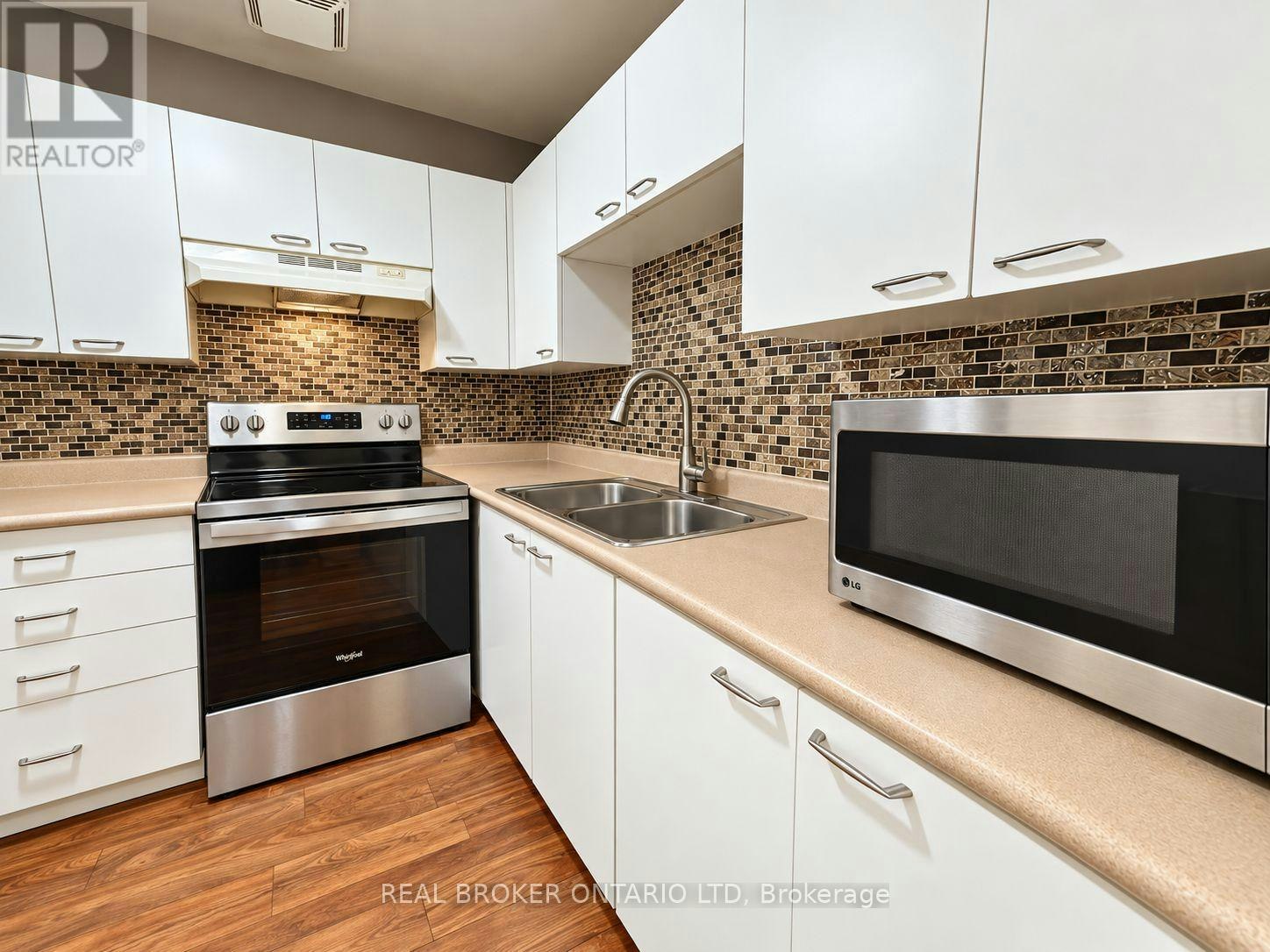 875 Southdale Road E, London, ON, N6E 1V7 - 6