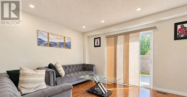 875 Southdale Road E, London, ON, N6E 1V7 - 3