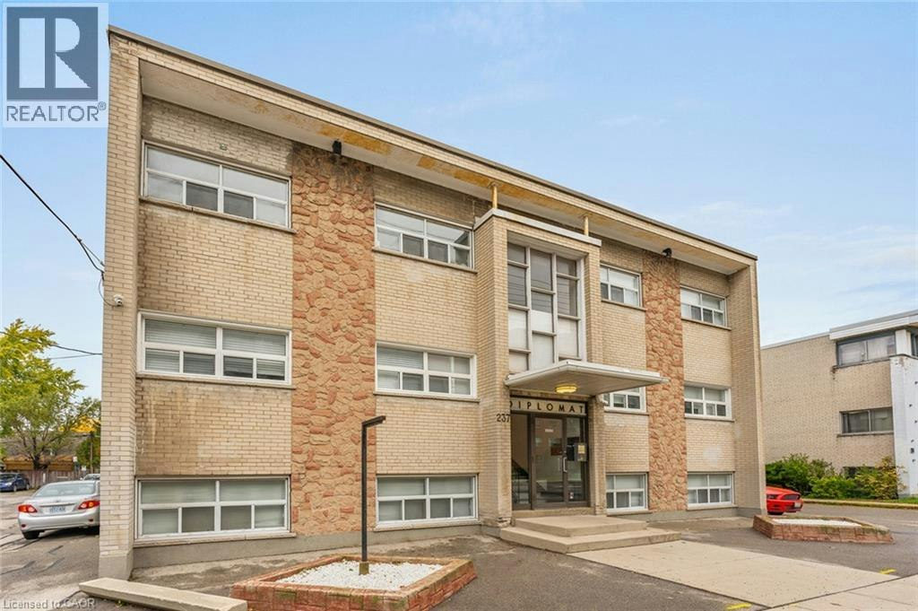 12-237 Mohawk Road E, Hamilton, ON, L9A 2H5 - 4