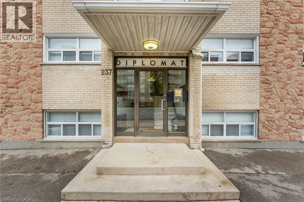 12-237 Mohawk Road E, Hamilton, ON, L9A 2H5 - 6