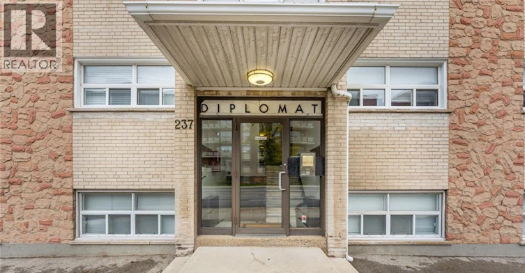 12-237 Mohawk Road E, Hamilton, ON, L9A 2H5 - 6