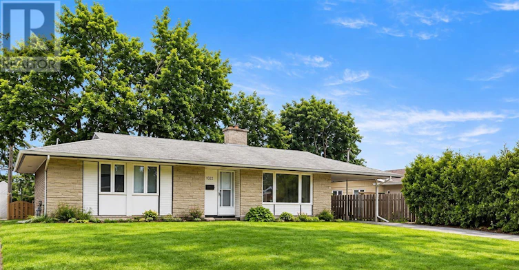 1222 Stanton Road, Ottawa, ON, K2C 3E2 - 2