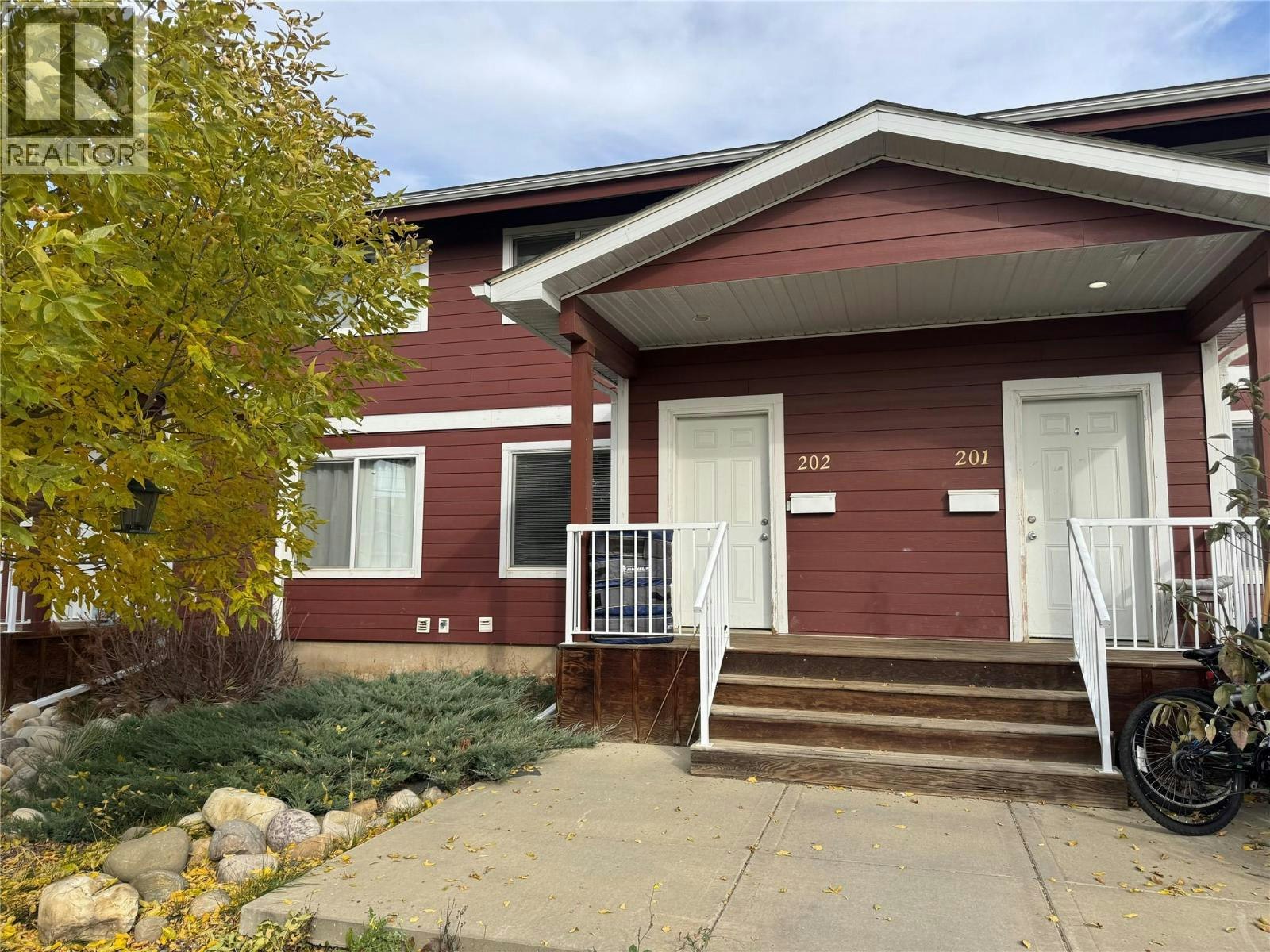 202-1716 Willowbrook Crescent, Dawson Creek, BC, V1G 2P9