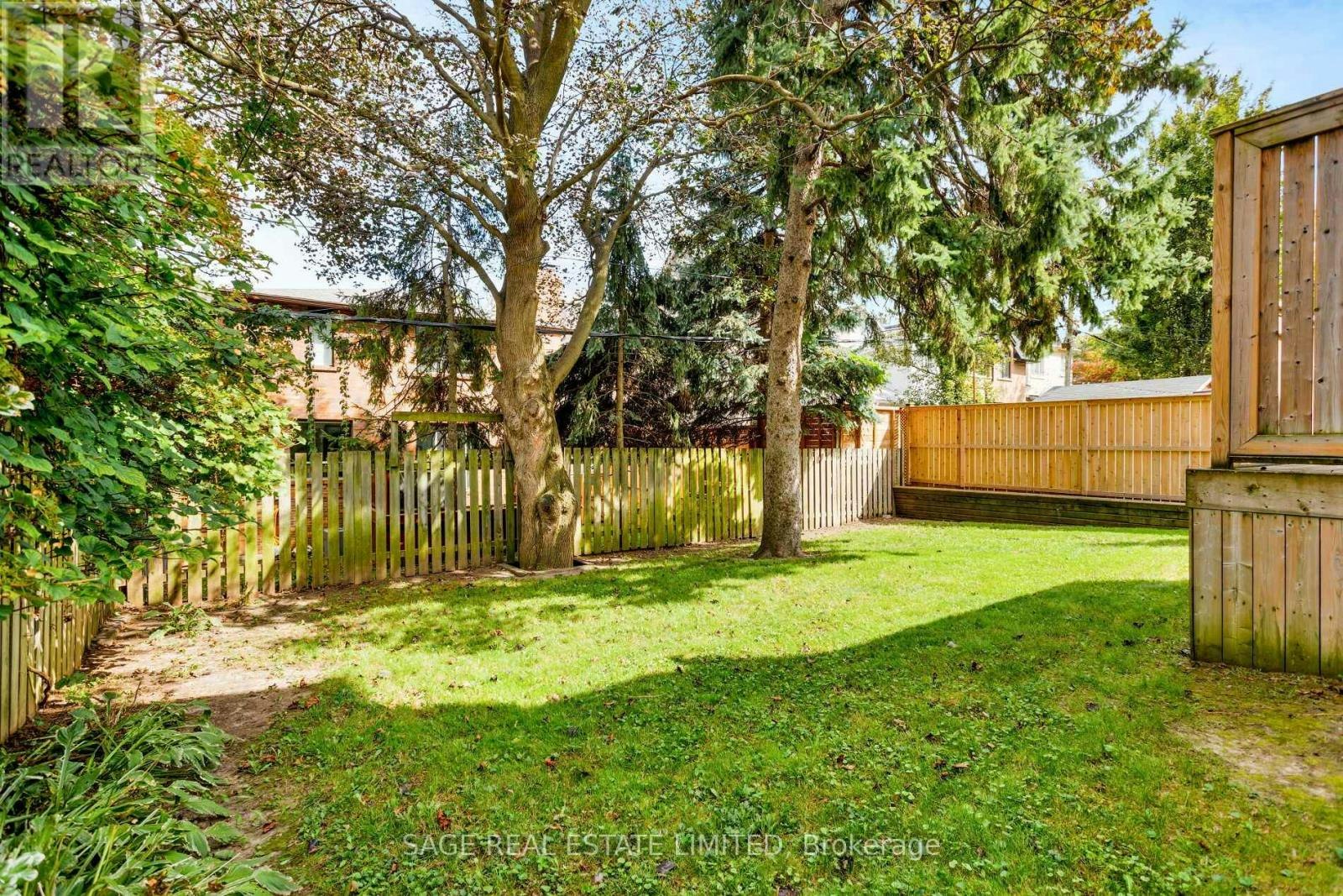 161 Banff Road, Toronto, ON, M4P 2P9 - 26