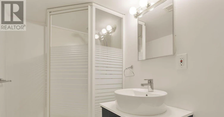 161 Banff Road, Toronto, ON, M4P 2P9 - 48