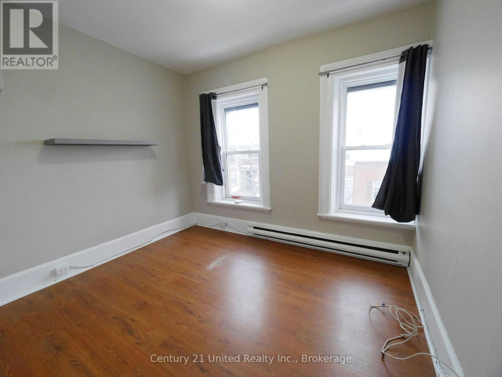 373A Queen Street, Peterborough, ON, K9H 3J7 - 6