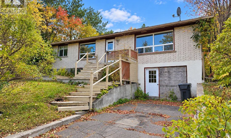 162 Greenmantle Drive
