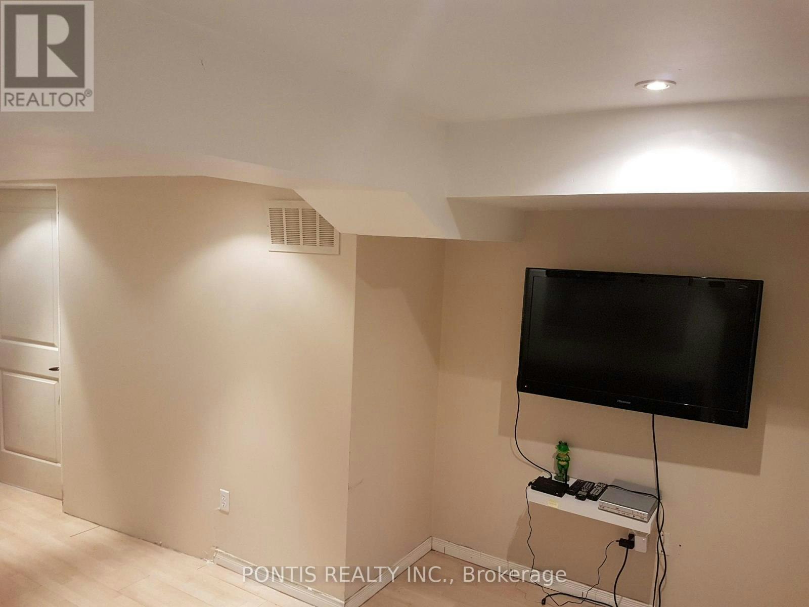 BSMT-2538 Raglan Court, Mississauga, ON, L5M 5L5 - 4