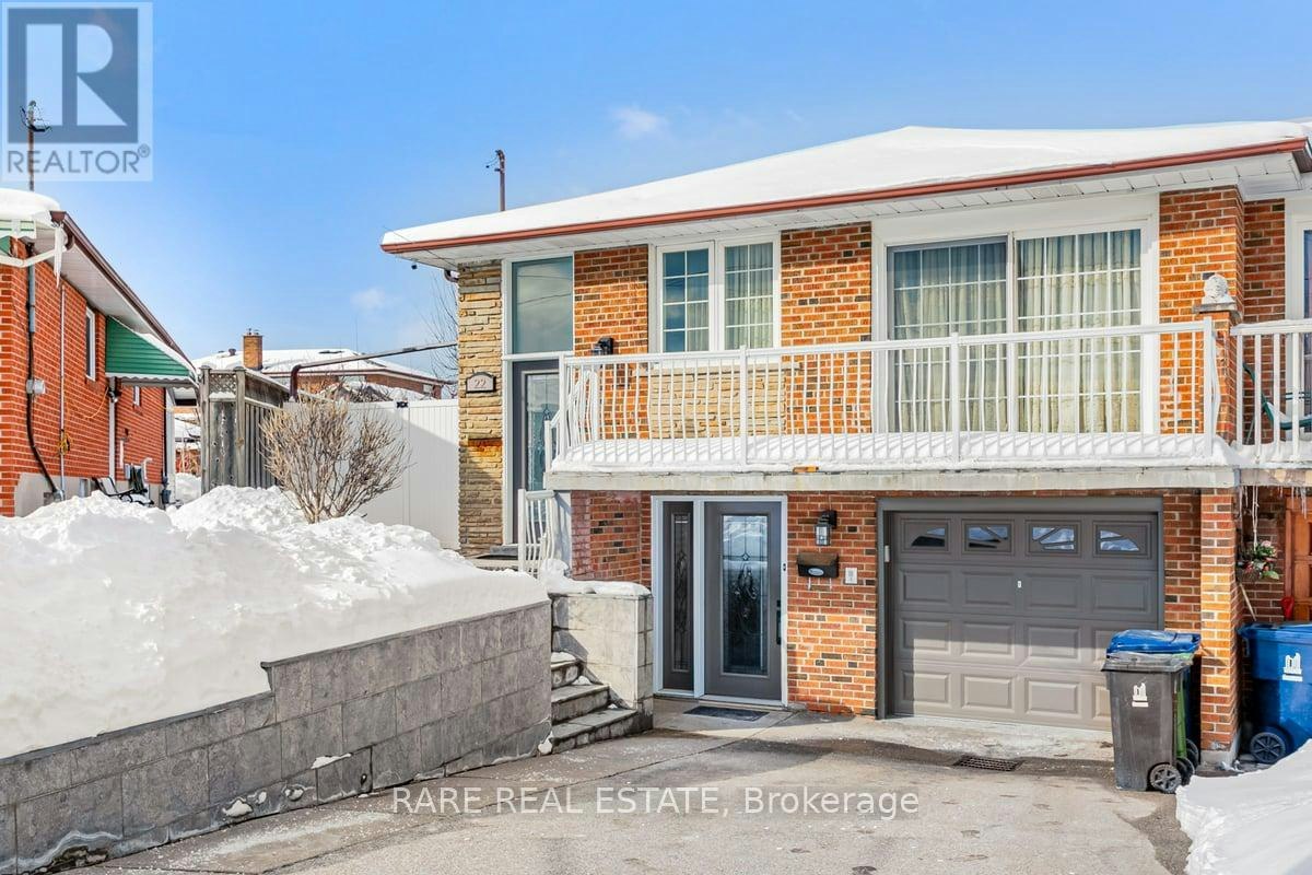 22 Bamford Crescent, Toronto, ON, M3N 1T8