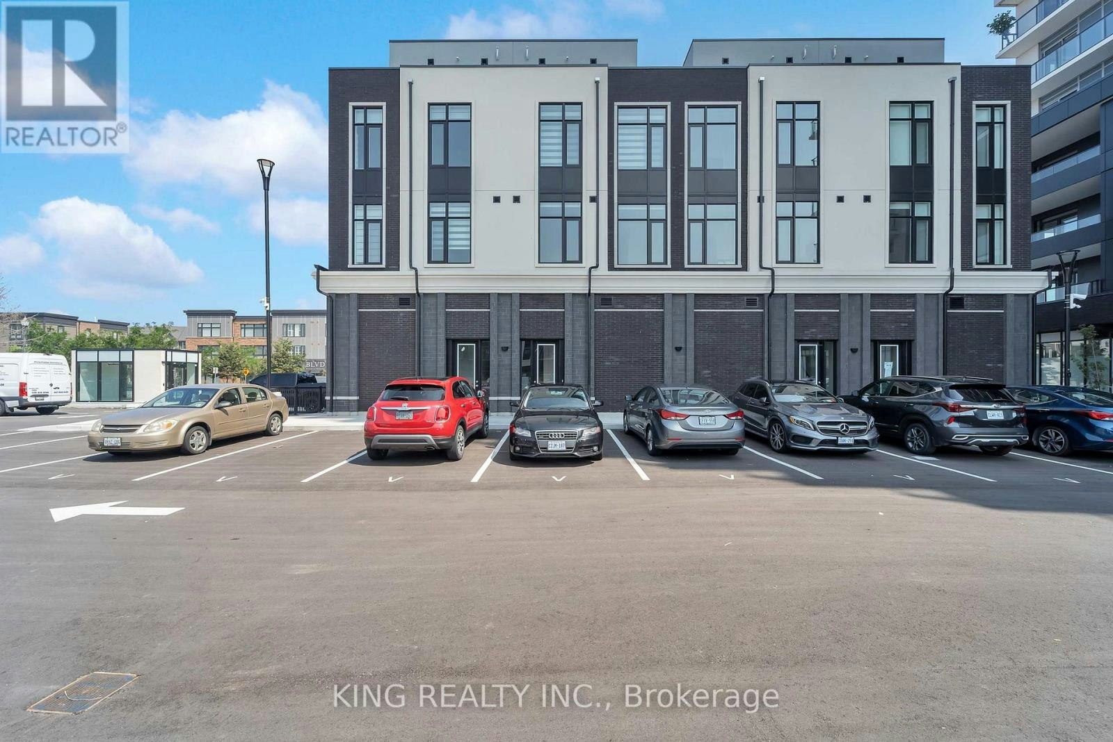 34 Andres Common, Grimsby, ON, L3M 0J2