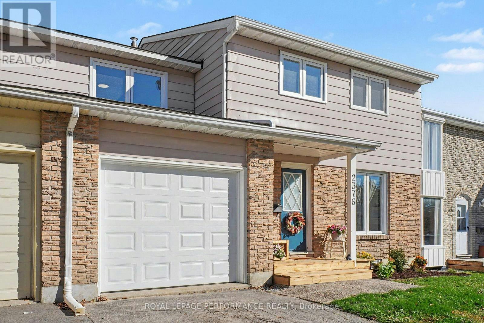 2376 Rondel Street S, Ottawa, ON, K1B 4M2