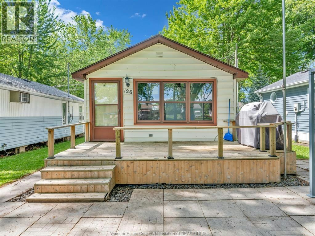 126 Pleasure Beach, Essex, ON, N0R 1G0