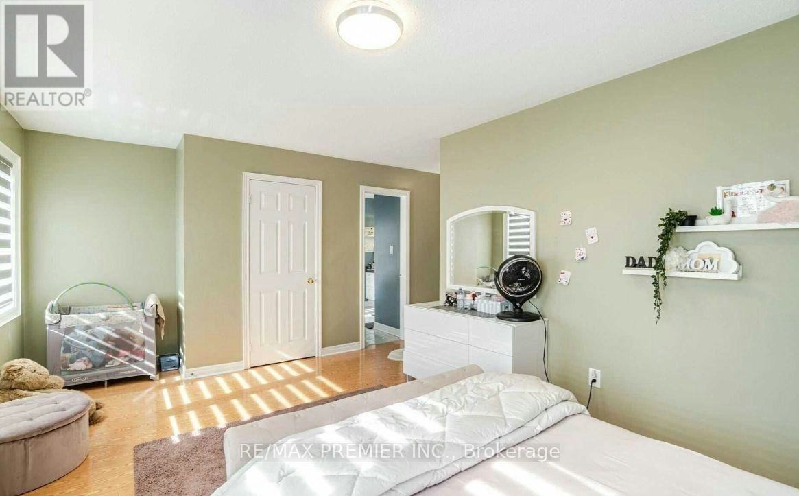 139 Haymer Drive, Vaughan, ON, L6A 2P4 - 4