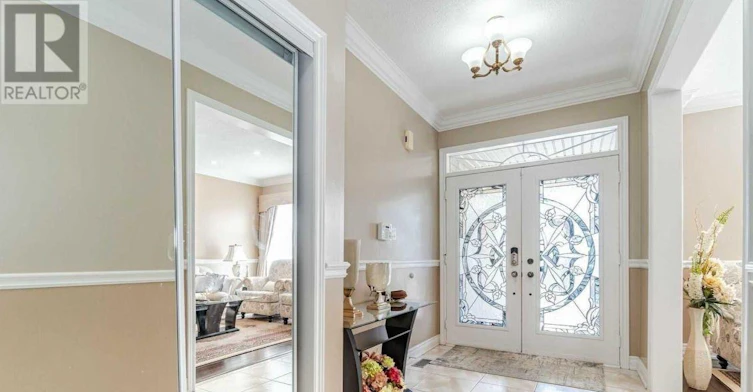 139 Haymer Drive, Vaughan, ON, L6A 2P4 - 2