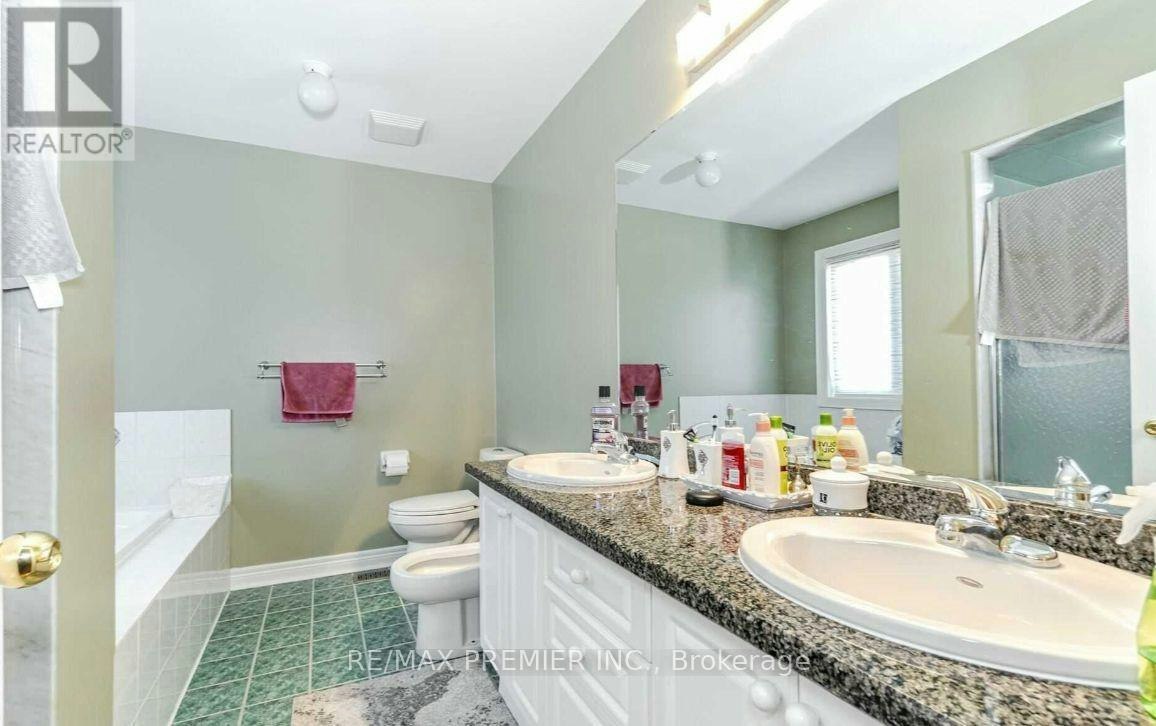 139 Haymer Drive, Vaughan, ON, L6A 2P4 - 12