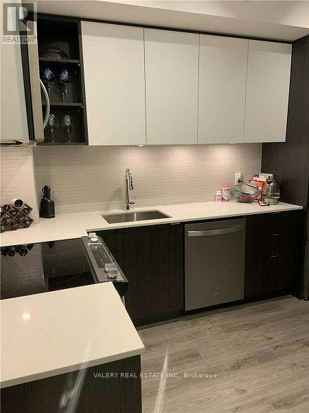 1030-100 Eagle Rock Way, Vaughan, ON, L6A 5B9 - 8