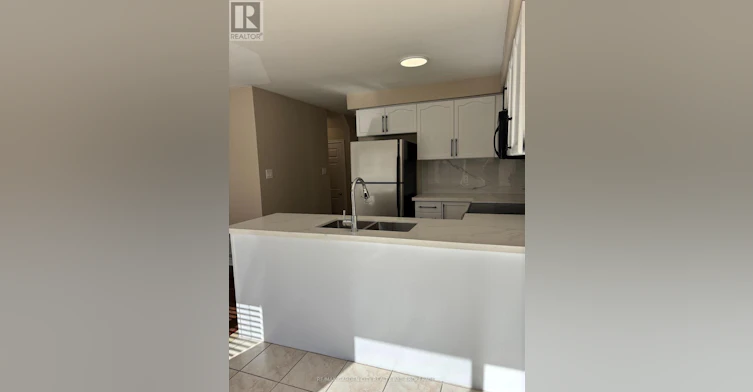 100 Young Crescent, Niagara-on-the-Lake, ON, L0S 1J0 - 9