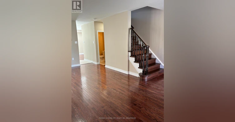 100 Young Crescent, Niagara-on-the-Lake, ON, L0S 1J0 - 4