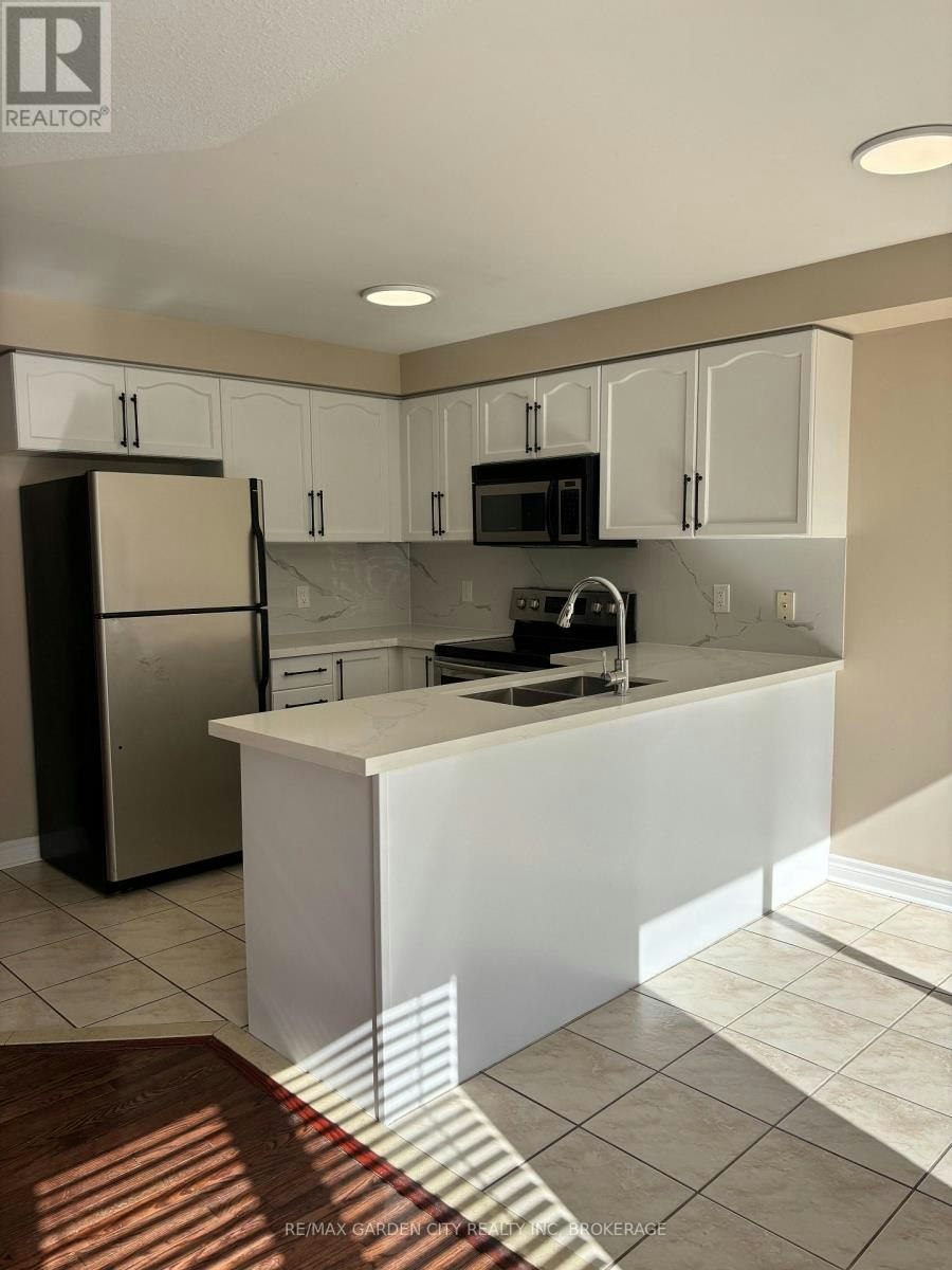 100 Young Crescent, Niagara-on-the-Lake, ON, L0S 1J0 - 6