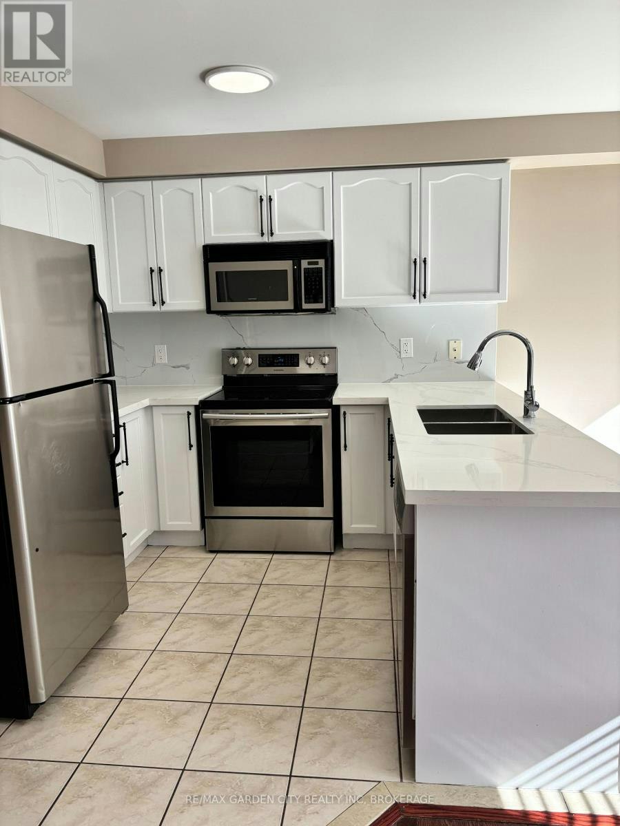 100 Young Crescent, Niagara-on-the-Lake, ON, L0S 1J0 - 7