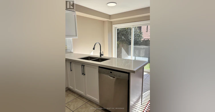 100 Young Crescent, Niagara-on-the-Lake, ON, L0S 1J0 - 8