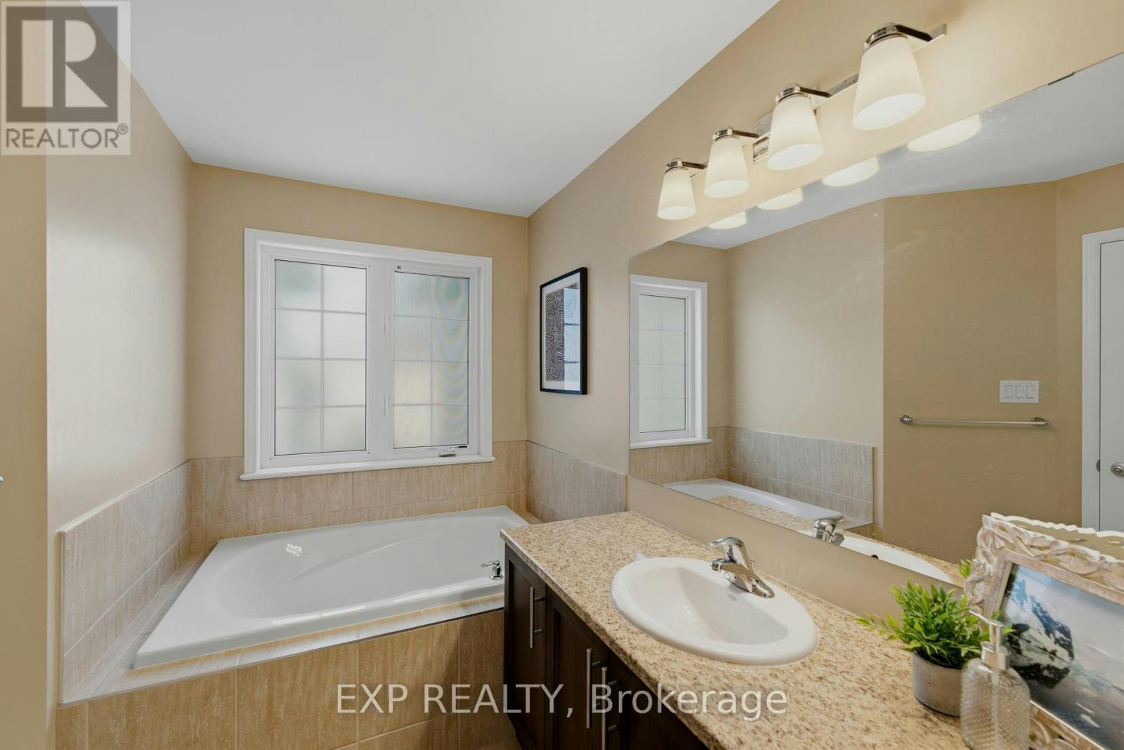 118 Laramie Crescent, Ottawa, ON, K2J 5Z8 - 23