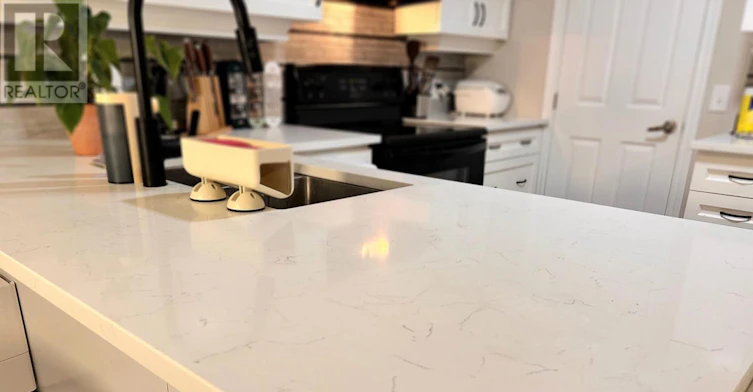 1752 Maple Grove Road, Ottawa, ON, K2S 0E4 - 11