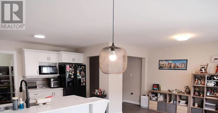 1752 Maple Grove Road, Ottawa, ON, K2S 0E4 - 8