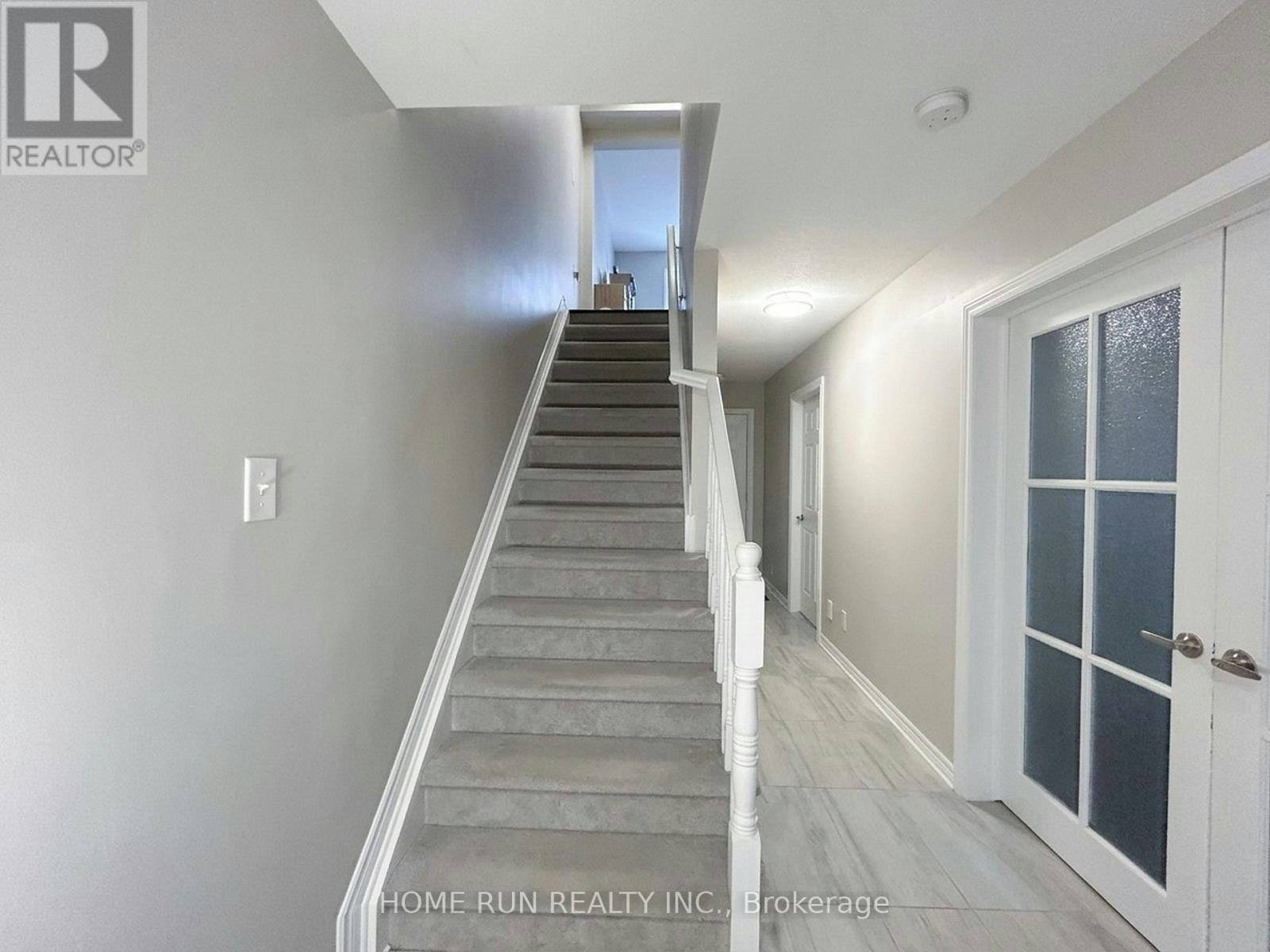 1752 Maple Grove Road, Ottawa, ON, K2S 0E4 - 5