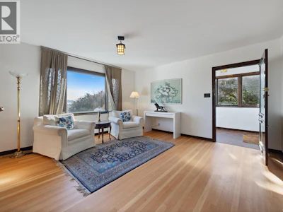 5904 Old East Road - 5