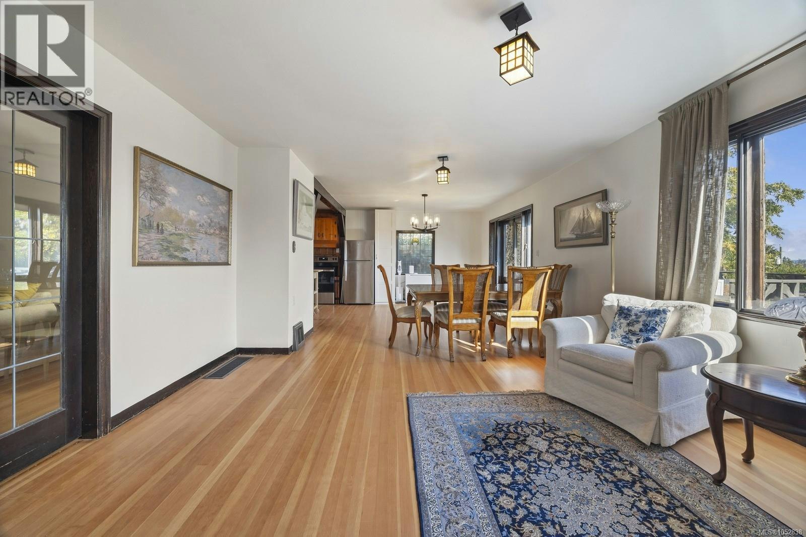 5904 Old East Road - 2