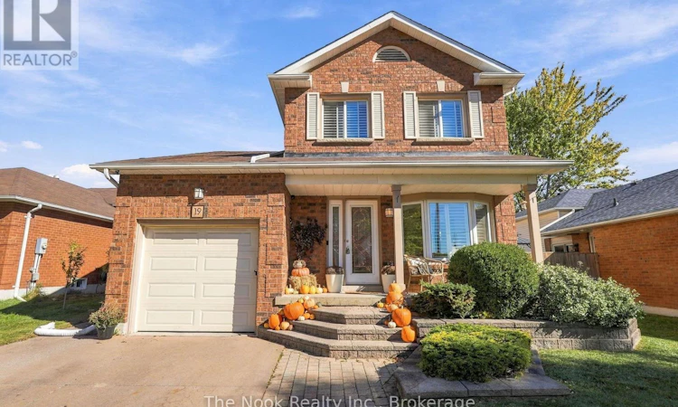 19 Sandringham Drive