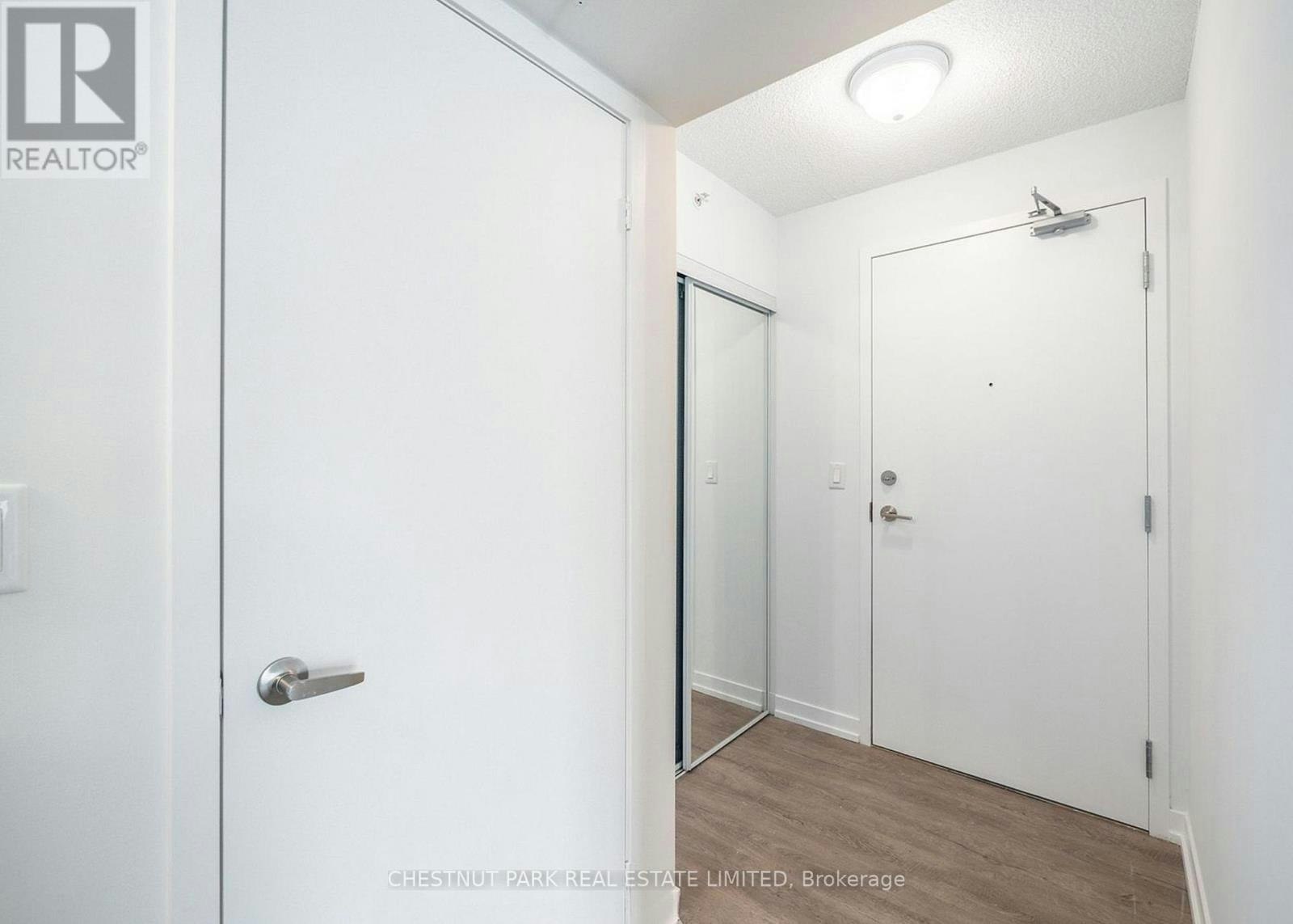 910-1410 Dupont Street, Toronto, ON, M6H 0B6 - 6