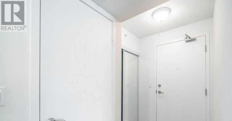 910-1410 Dupont Street, Toronto, ON, M6H 0B6 - 6