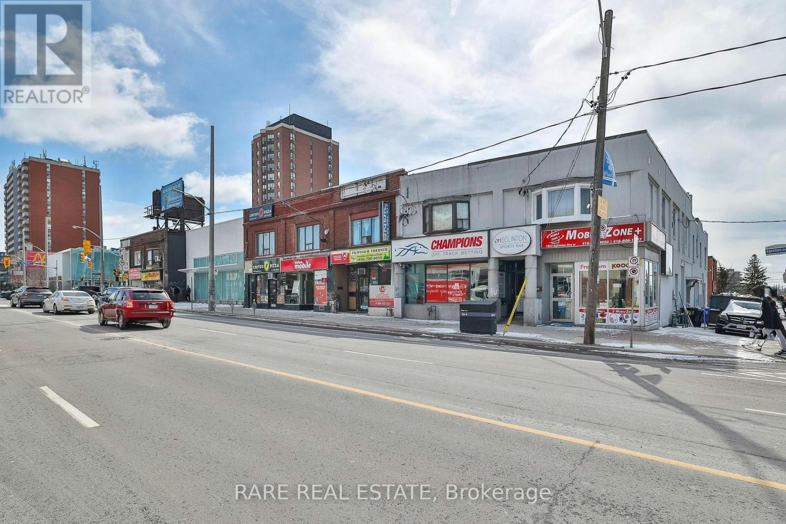 4-167 Dynevor Road, Toronto, ON, M6E 2J5 - 12