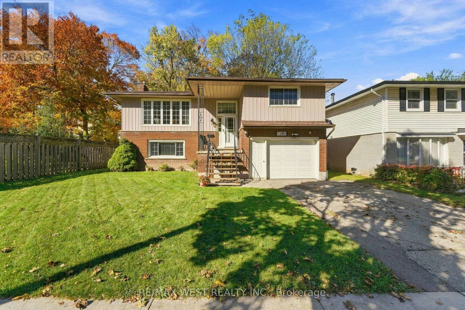 1380 Queen's Boulevard, Kitchener, ON, N2M 1C8